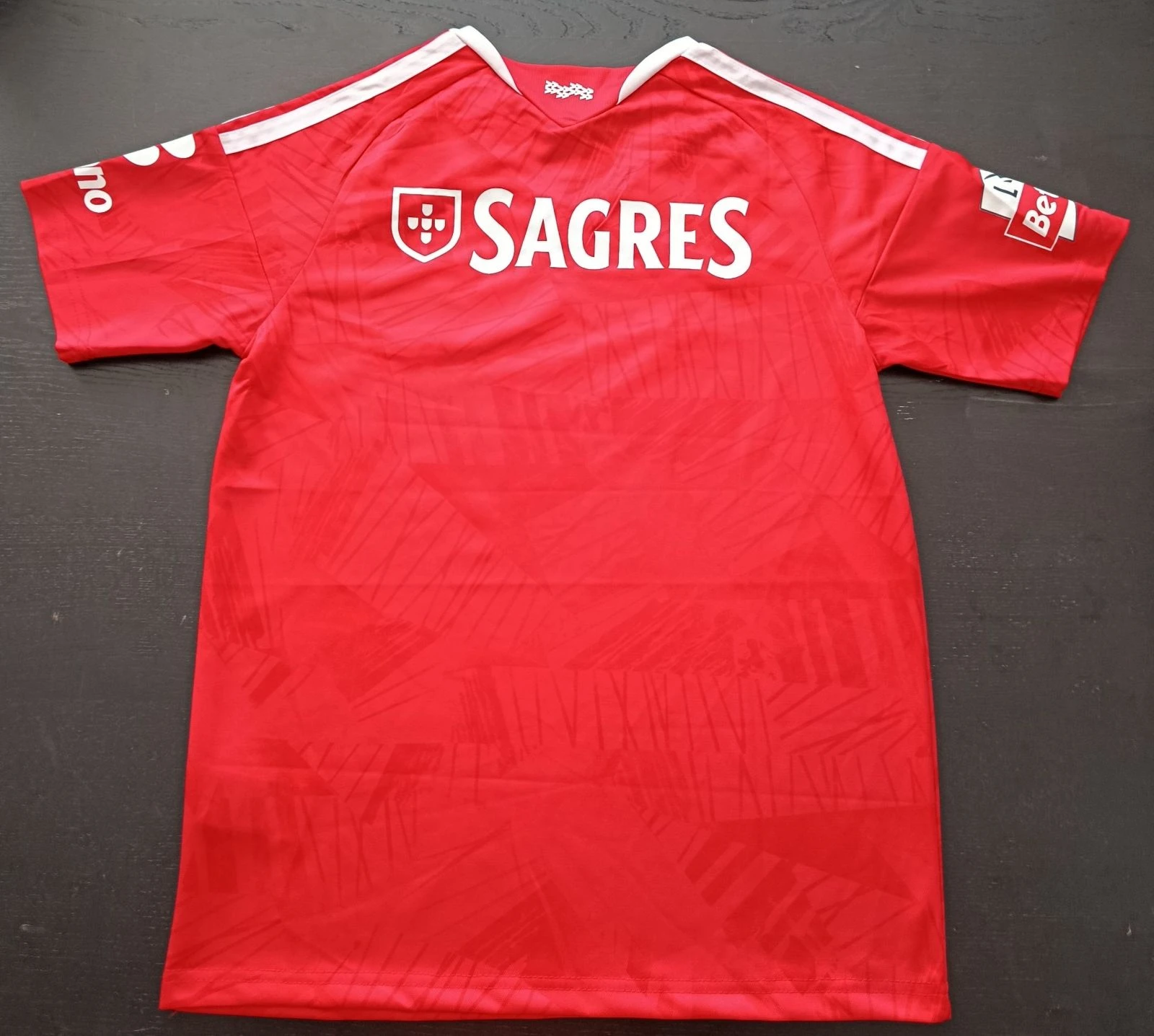 Camisola del Benfica, Temporada 26/27 – photo 6